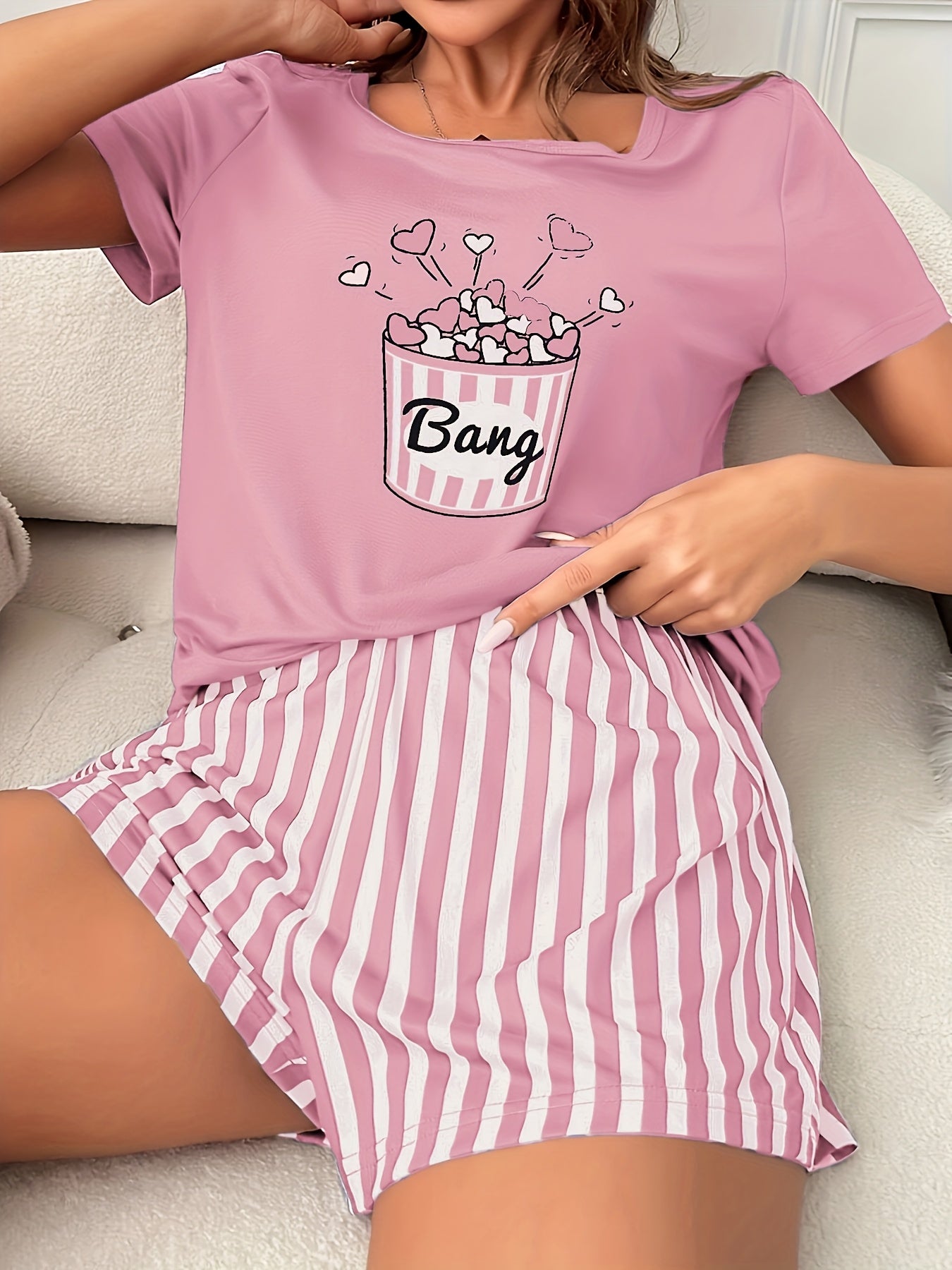 Women'S Casual Crew Neck Pajama Sets, Polyester 95.0% Elastane 5.0%, All-Season Comfort, Heart Pattern, Adult Sleepwear, Loungewear|Playful Print|Comfortable Fit, Pajamas for Travel